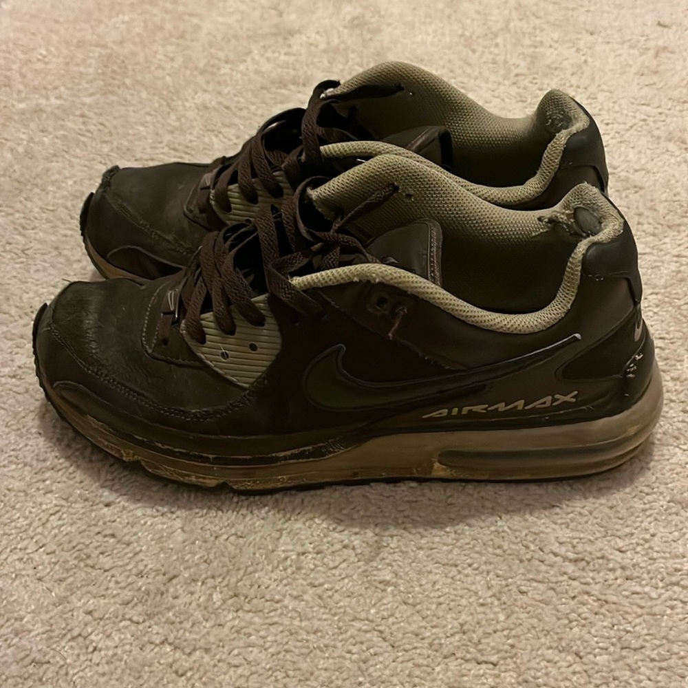 Nike Air Max Wright Brown leather men’s size 11.